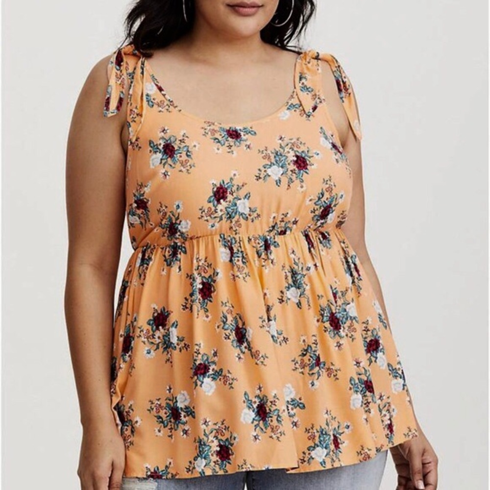 Torrid Floral Peplum Tank Top HP✨